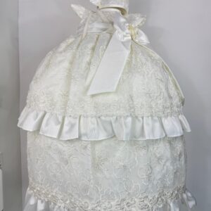 Modelo Mía Ivory